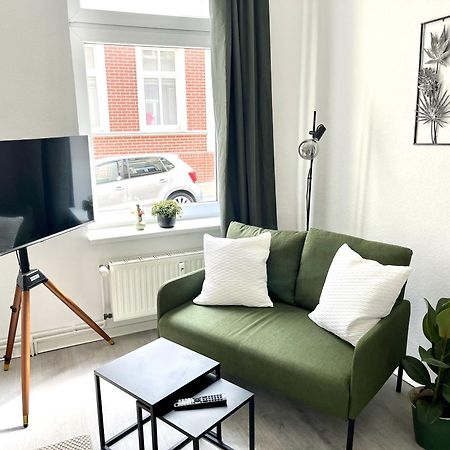 Endless: Studio Mit Netflix + Workstation Im Zentrum Schwerin  Exterior foto