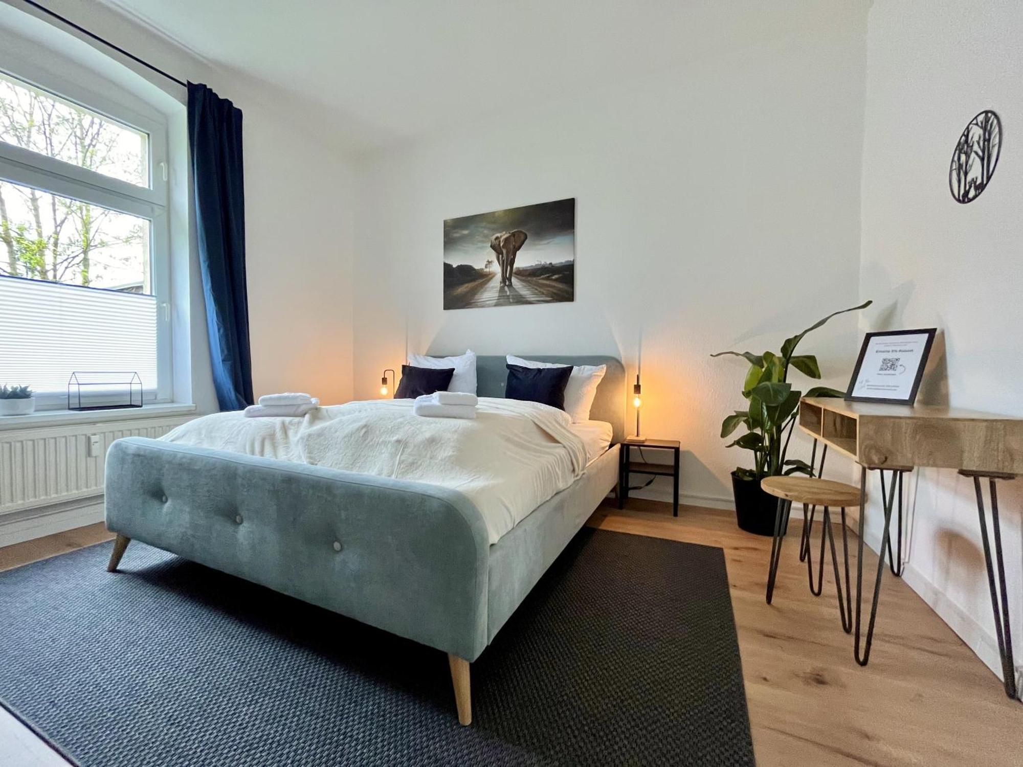 Endless: Studio Mit Netflix + Workstation Im Zentrum Schwerin  Exterior foto